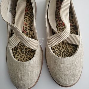 Girls Size 2 Blowfish Slip On Casual Shoes